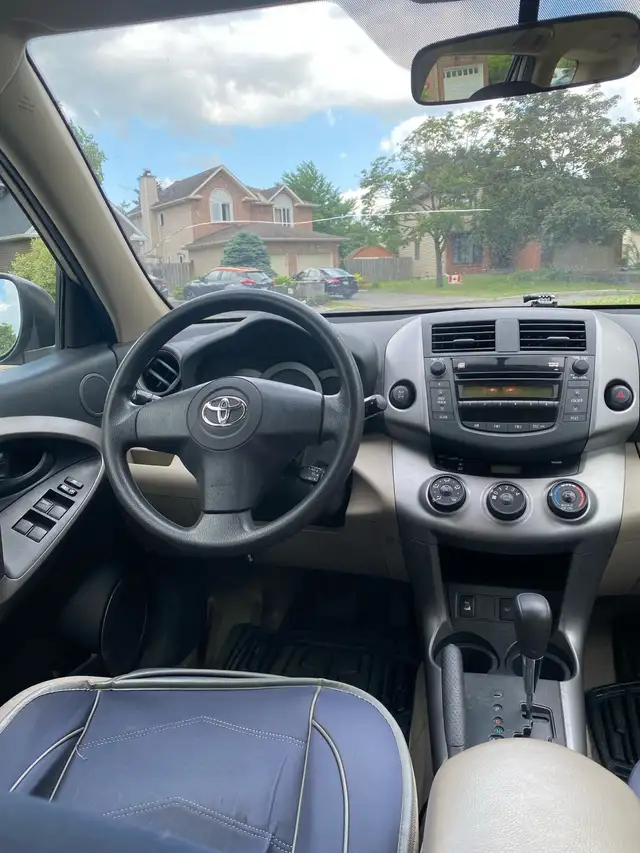 2008 Toyota RAV4 V6 in Cars & Trucks in Ottawa - Image 8