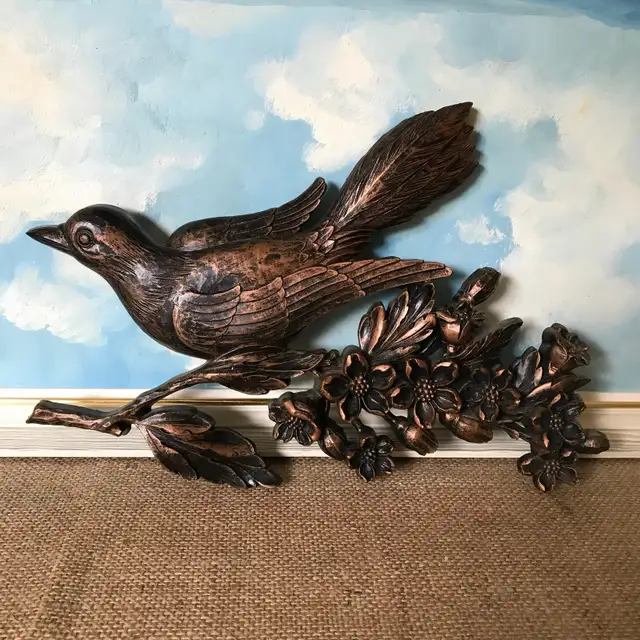 Vintage Pair of Dart Bird on Apple Blossom Branch Wall Plaques in Home Décor & Accents in Ottawa - Image 7