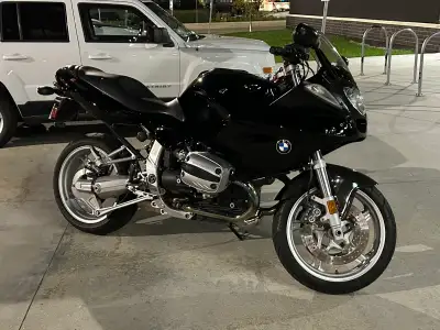 Selling this beautiful BMW SPORT bike in excellent condition. This bike is in new condition and comp...