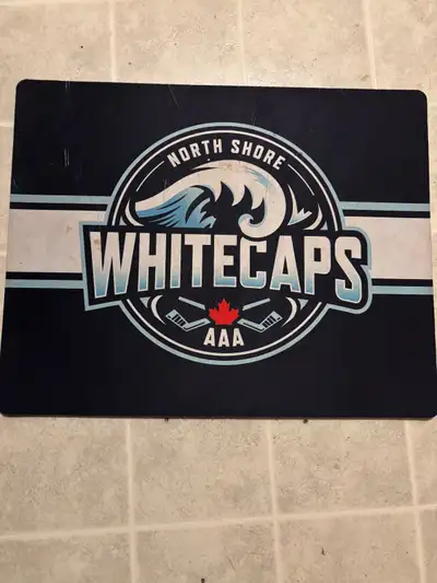 North Shore whitecaps Skate mat MINT, View more