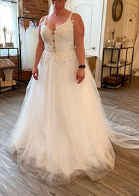 Beautiful Beaded Wedding Dress with Sparkling Tulle Skirt
