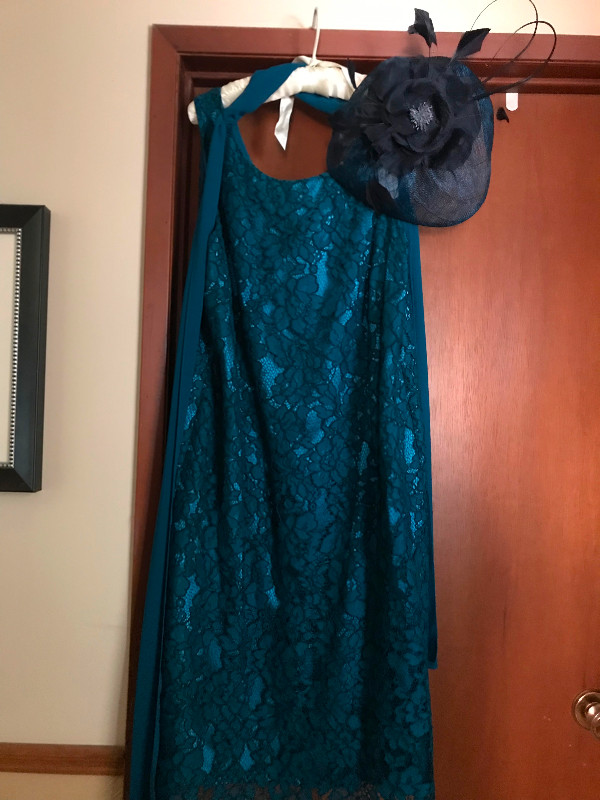 3 piece dress set in Women's - Dresses & Skirts in Winnipeg