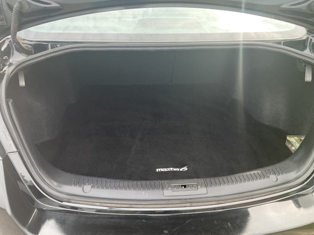 MAZDA 6 2010 — photo 4