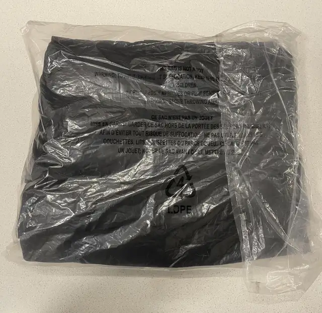 lulu lemon vest in Men's in Oakville / Halton Region - Image 4