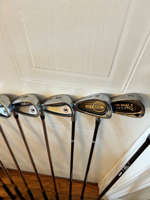 Ensemble de 11 bâtons de golf gaucher / lefty golf clubs set dans Golf  à Ville de Montréal - Image 3