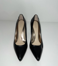 Calvin Klein Size 6.5 Black Leather Heels - Elegant & Timeless