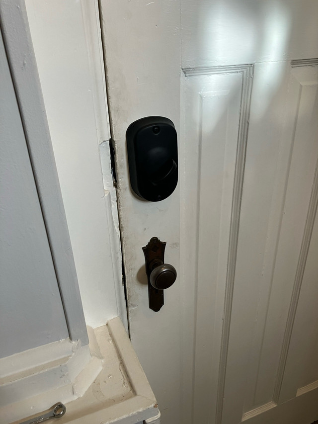 Electronic Keypad deadbolt - Schlage in Windows, Doors & Trim in Ottawa - Image 3