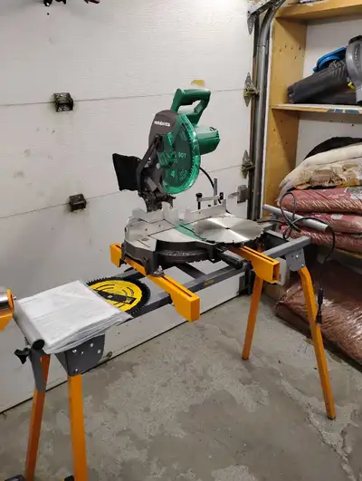 scie a onglet avec support et 3 lames , View more