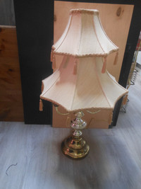 Double shade table lamp