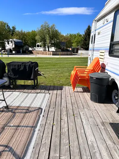 ‘99 American Star RV trailer Bunkie 10’ x 10.5’ fully finished Shed for extra storage Trailer comes...