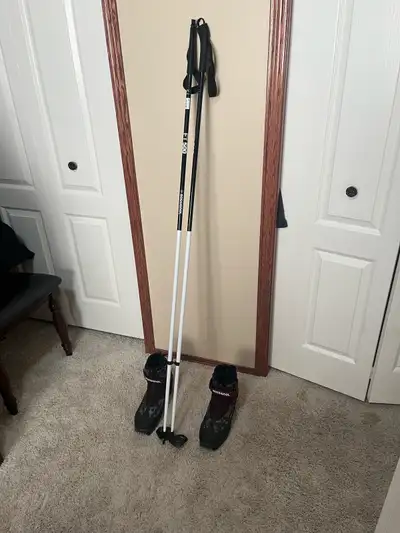  Rossignol Brand new ski boots and poles, View more