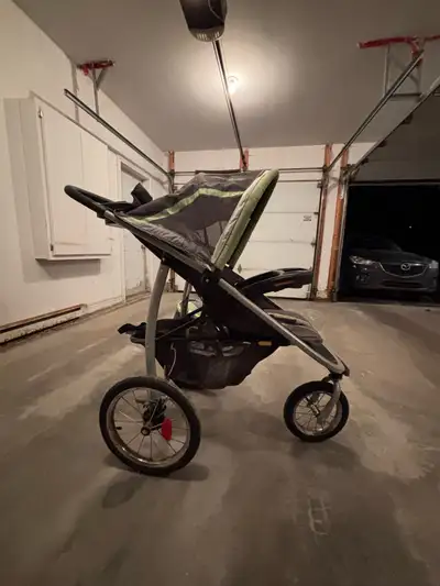 Graco stroller folding Jogger Quick Connect with car seat, View more