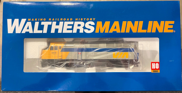 Walthers Mainline HO EMD F40PH VIA #6429 Standard DC (DCC Ready) in Hobbies & Crafts in Windsor Region
