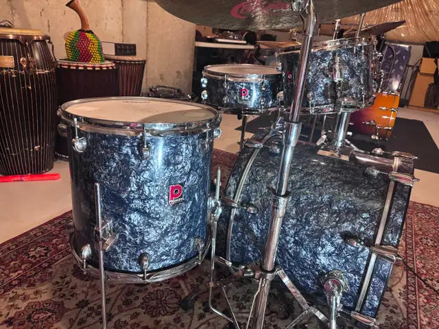 A Vintage Professional Premier Drums Set in Drums & Percussion in Oshawa / Durham Region - Image 3