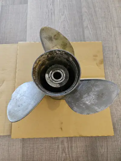 Hi, selling this used 14 1/4 by 21 stainless steel prop model # 3850313. New one sells for $800+ so...