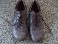 Reduced Women's ECCO Causal Brown Lace Up Shoe-Size 40