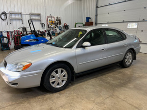 2005 Ford Taurus SEL