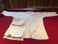 Kimono de judo (jukado) + ceintures