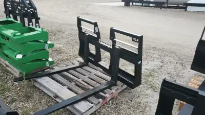 HLA 2000 lb Skid Steer Attach Pallet Fork with 48" Tines, View more