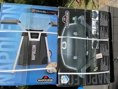 NAPOLEON ELECTRIC TRAVEL BBQ & STAND, BRAND NEW..GREAT PRICE., View more