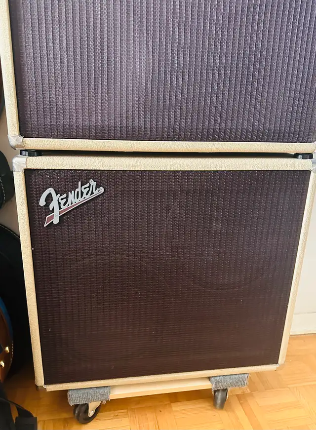 Fender Vibro-King Amp + Matching Cab – All Original in Amps & Pedals in City of Toronto - Image 3