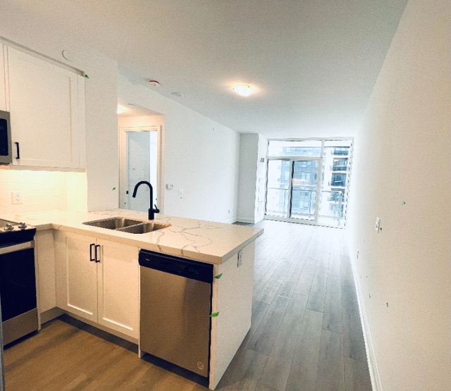 1 BED & BATH CONDO FOR RENT THORNHILL Long Term Rentals Markham