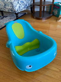 Fisher Price baby bathtub in whale shape
