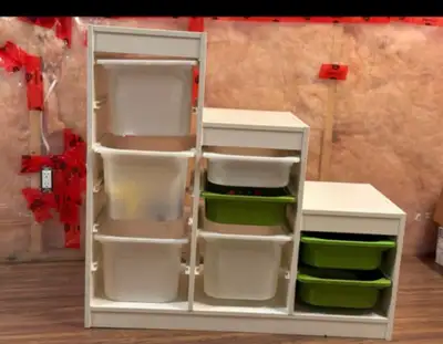 Good condition just because we have 2 that why I’m selling it yes if you see that mean it still avai...