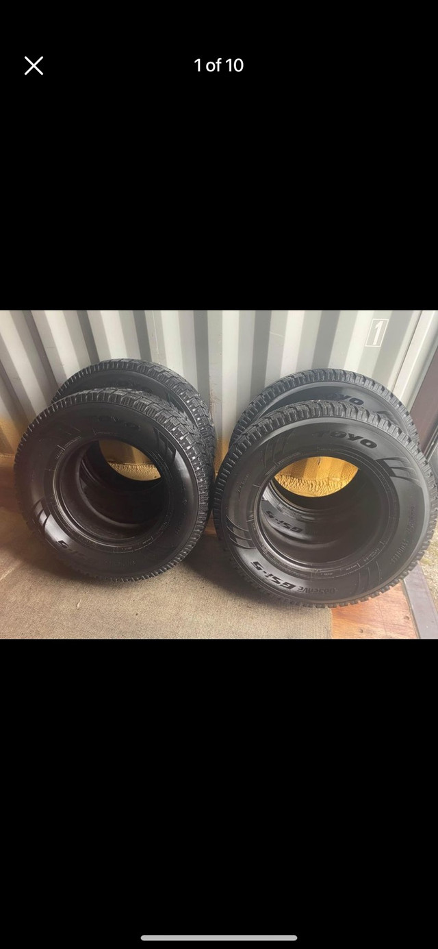 Set of 4 TOYO winter tires (285 70 17)GOOD CONDITION in Tires & Rims in Oakville / Halton Region - Image 2