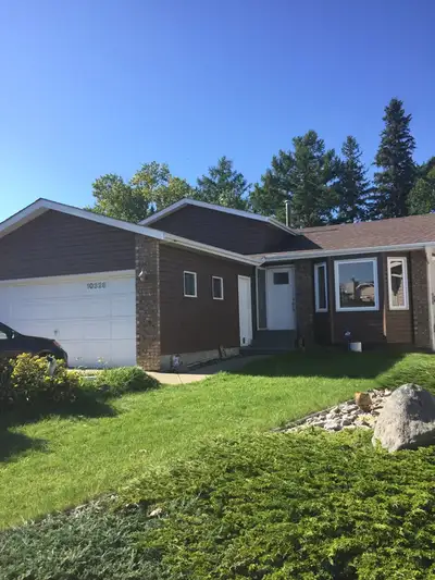 Room For Rent In Awesome Home!