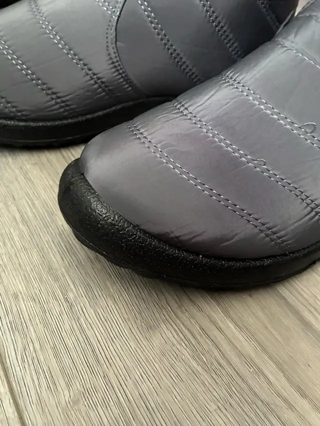 Women’s ankle boots in Women's - Shoes in Calgary - Image 6