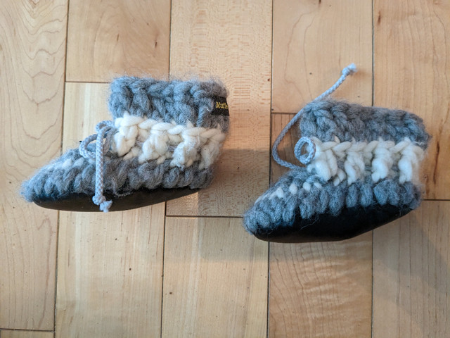 Pantoufle bébé, Muffle-up!, laine de mérino, 0-12 mois dans Vêtements - 0 à 3 mois  à Ville de Montréal