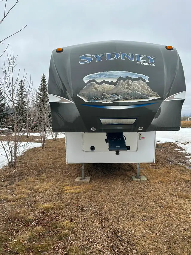 2012 Sydney Outback 325 fre in Travel Trailers & Campers in Regina - Image 9