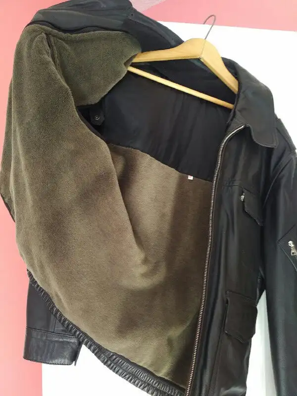 MENS' BLACK LEATHER JACKET WITH LINER SIZE LARGE in Men's in Kitchener / Waterloo - Image 5