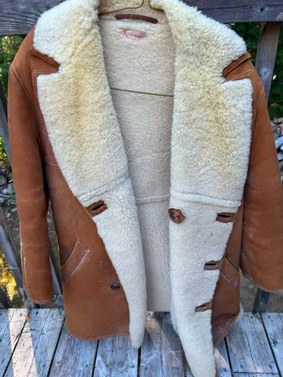 MEN’S FABULOUS SHEEPSKIN COAT, View more
