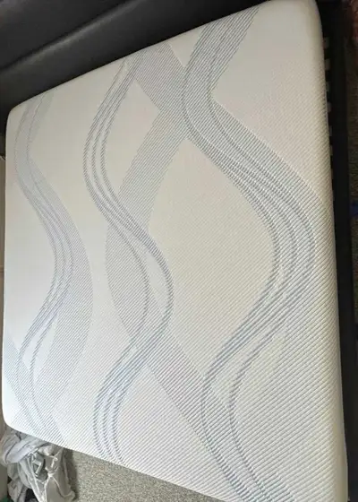 King Tempur-pedic mattress, View more