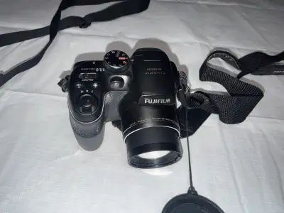 Fujifilm FinePix S1500 10MP Digital Camera, 12x Optical Zoom, View more