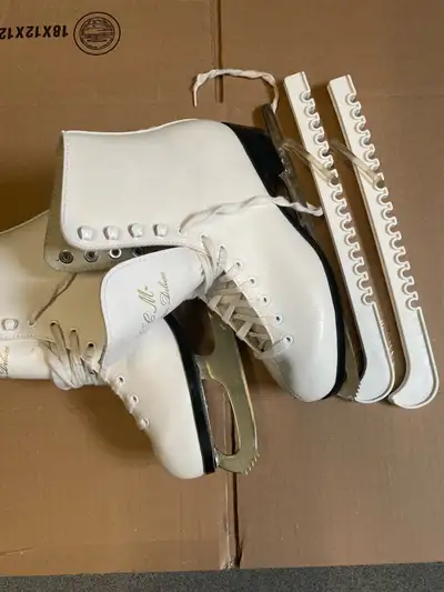 Figure Skates, View more