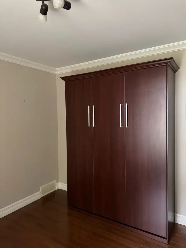 Murphy bed62863282759681129