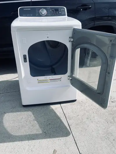 Samsung electric dryer clean full working order , View more