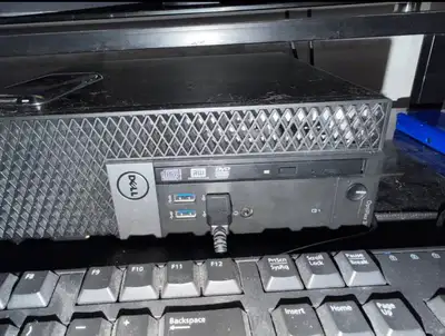 Dell Optiplex 3040 , View more