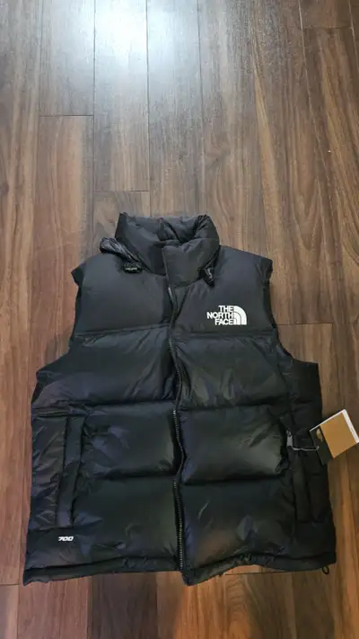 New North Face vest 220