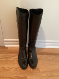 "Emanuele Crasto" Women's Black Leather Boots - Size 41 (10.5)