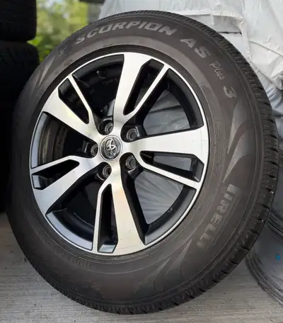 BOLT PATTERN 5x114.3 CENTRE BORE 67.1 mm Tires Size: 225/65R17 Two summer tires almost and two other...