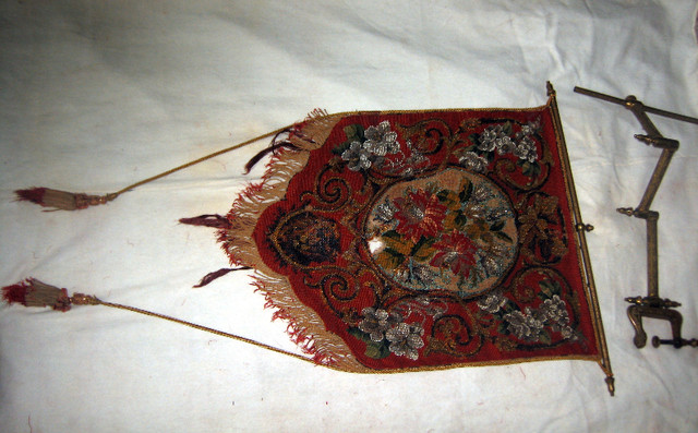Antique Fire  Screen textile in Arts & Collectibles in City of Toronto - Image 2