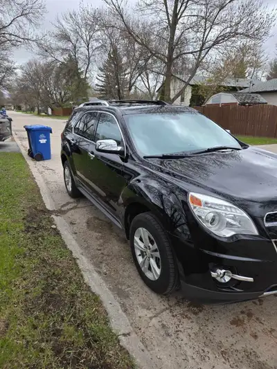 2013 chevy equinox Ltz with leather sunroof fully loaded, low kms well maintained fresh safety ready...