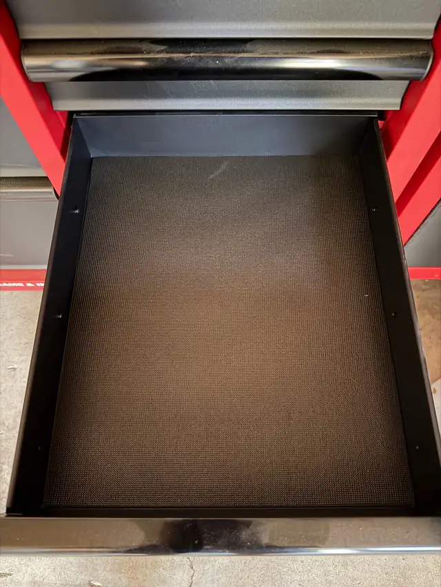 tool chest in Tool Storage & Benches in Kawartha Lakes - Image 3