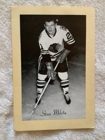 STAN  MIKITA - CHICAGO BLACK HAWKS "BEEHIVE PHOTO", View more