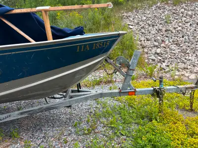 2020 Lund Adventurer, 2021 Mercury 40 hp 4 stroke outboard. Boat & motor in great shape ready for a...