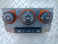 2007-2008 KIA RONDO Dash Control Unit 97250-1D150